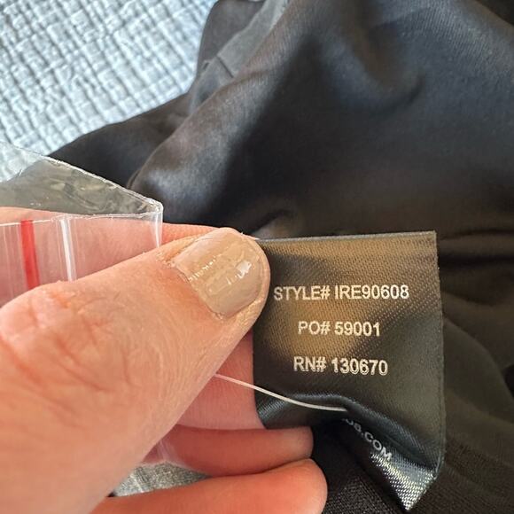 Lulus Isn't She Lovely Black Backless Jumpsuit NWT Size S - Picture 16 of 16